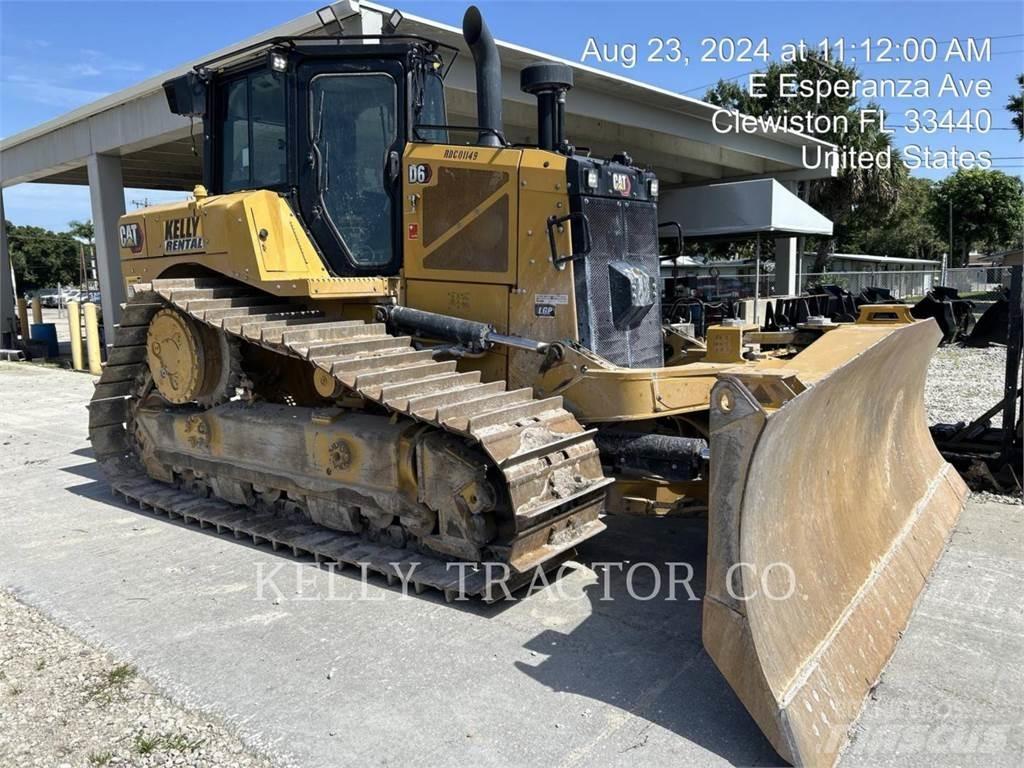 CAT D6-20VP بلدوزرات مجنزرة