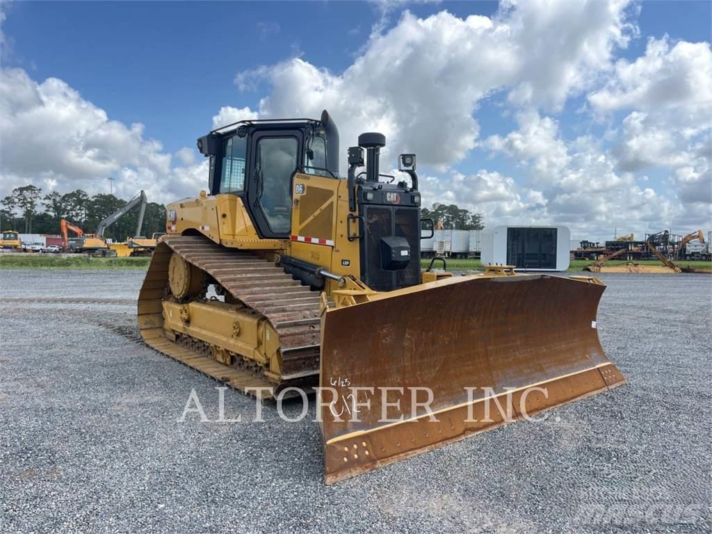 CAT D6-20VP بلدوزرات مجنزرة