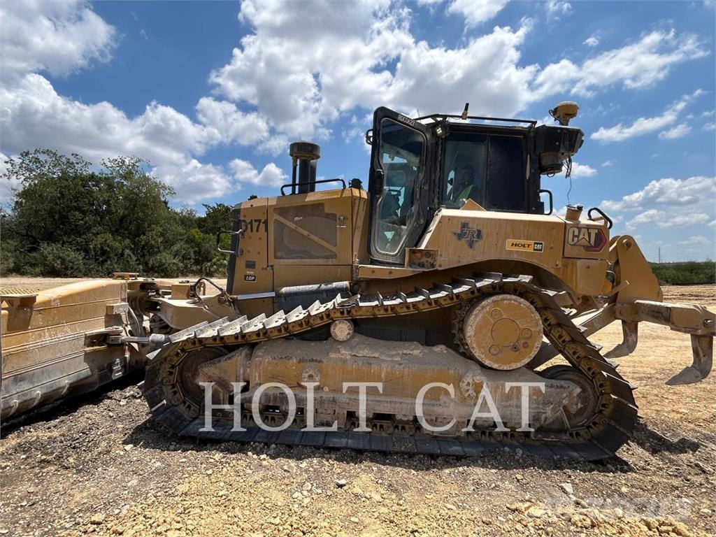 CAT D6-20VP بلدوزرات مجنزرة