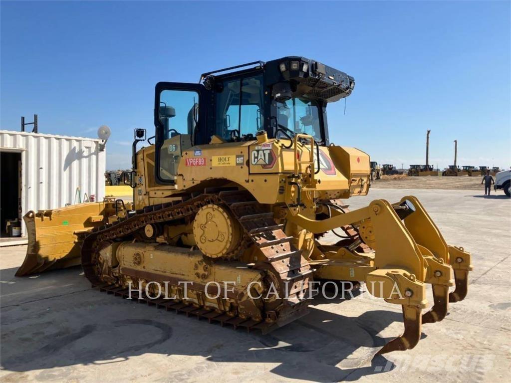 CAT D6-20VP بلدوزرات مجنزرة