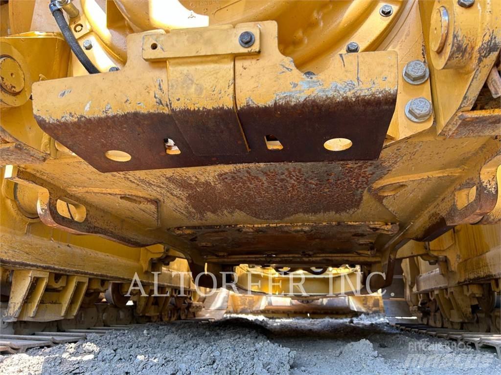 CAT D6-20VPAT بلدوزرات مجنزرة
