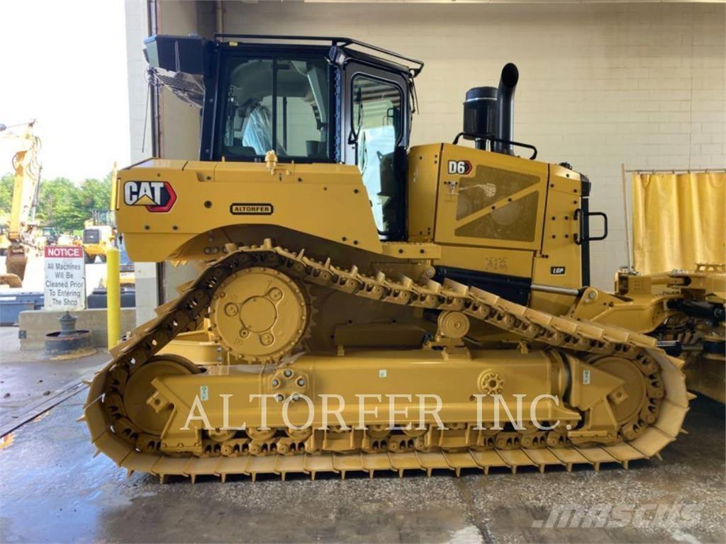 CAT D6-20VPAT بلدوزرات مجنزرة