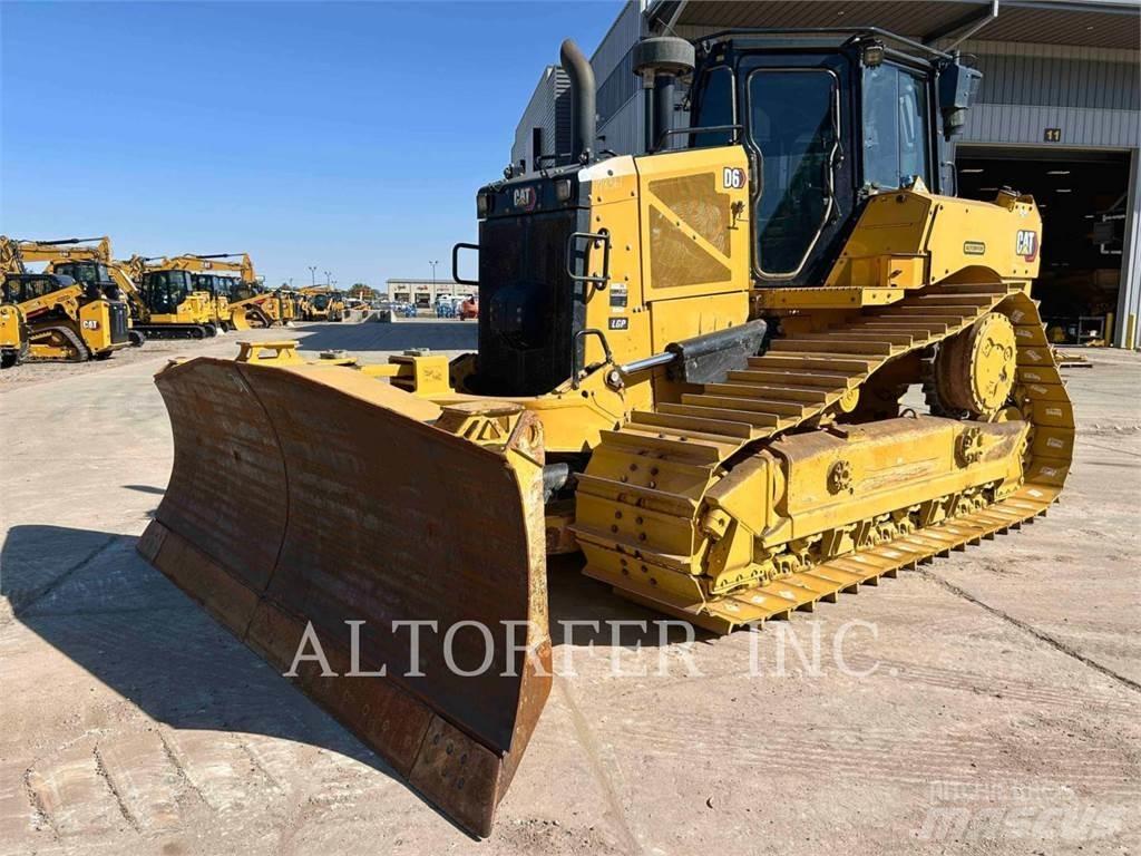 CAT D6-20VPAT بلدوزرات مجنزرة
