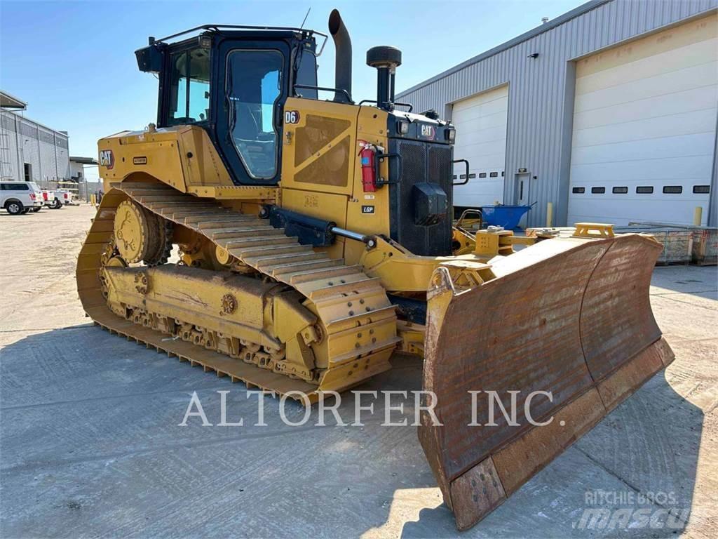 CAT D6-20VPAT بلدوزرات مجنزرة