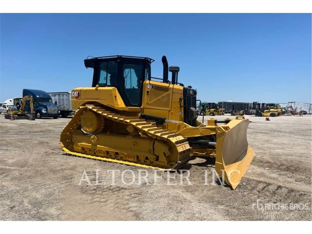 CAT D6-20VPAT بلدوزرات مجنزرة