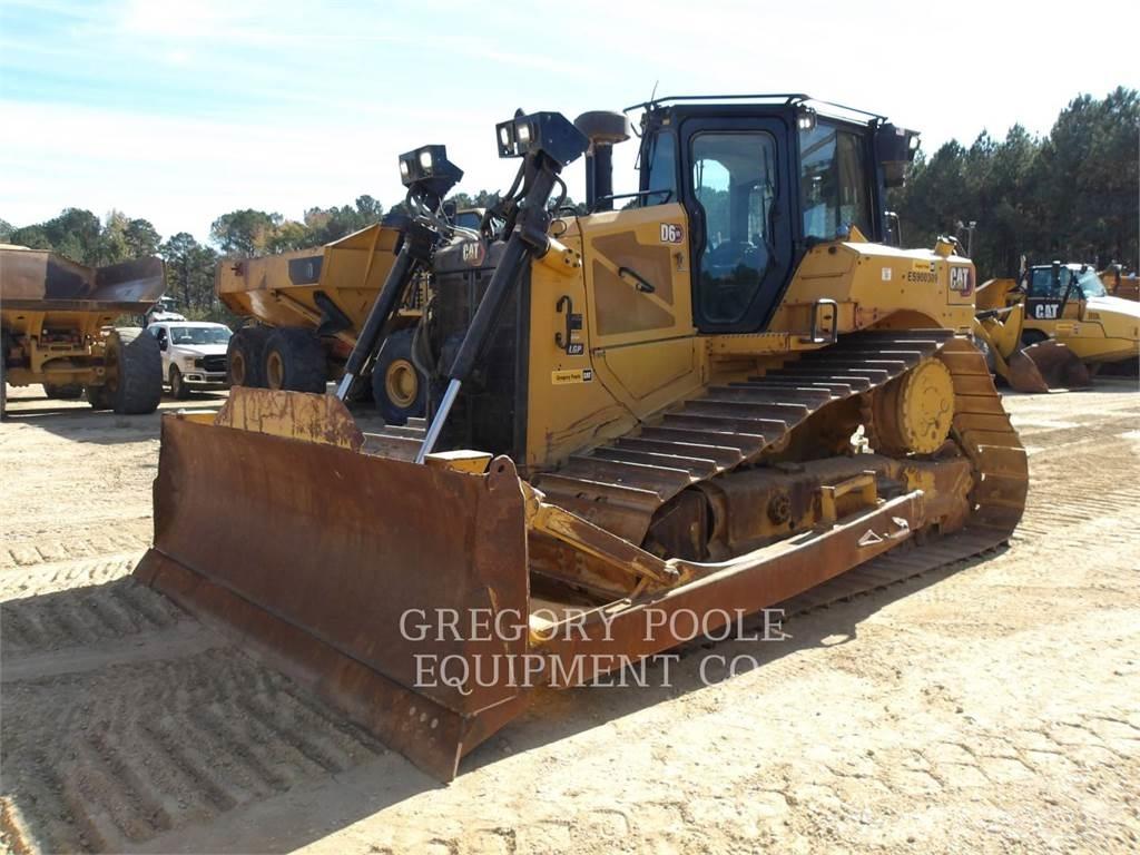 CAT D6-20XE بلدوزرات مجنزرة