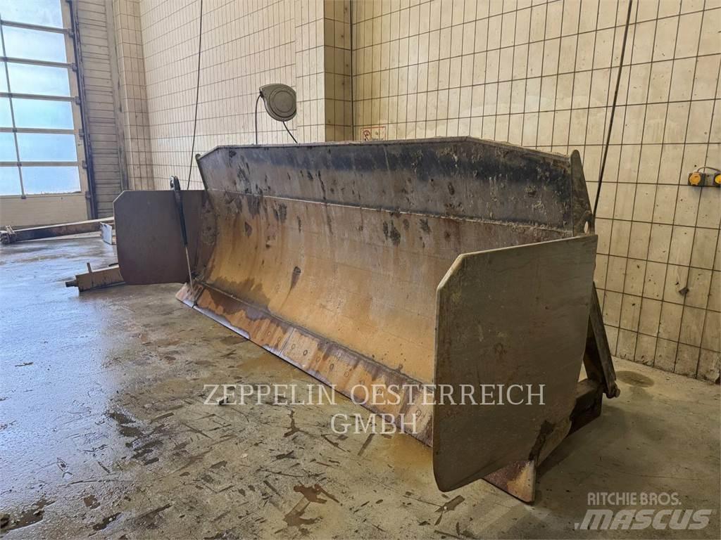 CAT D6-20XE بلدوزرات مجنزرة