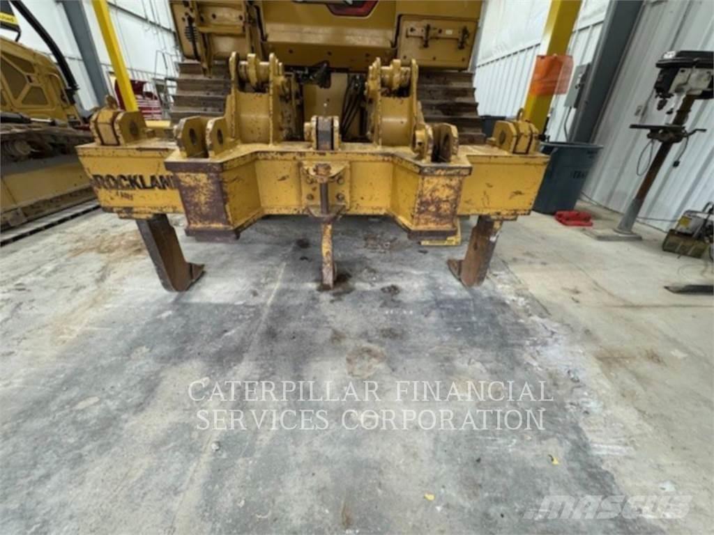 CAT D6-20XEVP بلدوزرات مجنزرة