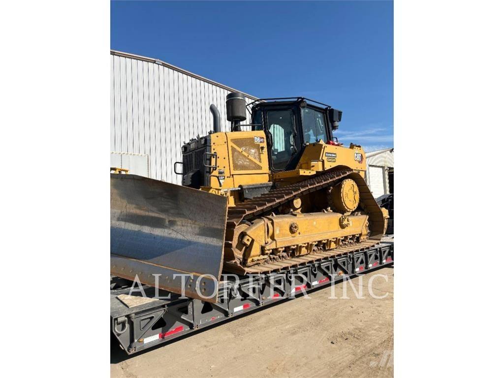 CAT D6-20XEVPT بلدوزرات مجنزرة