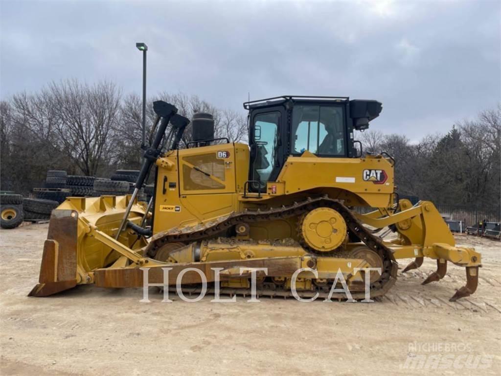 CAT D6 3D بلدوزرات مجنزرة