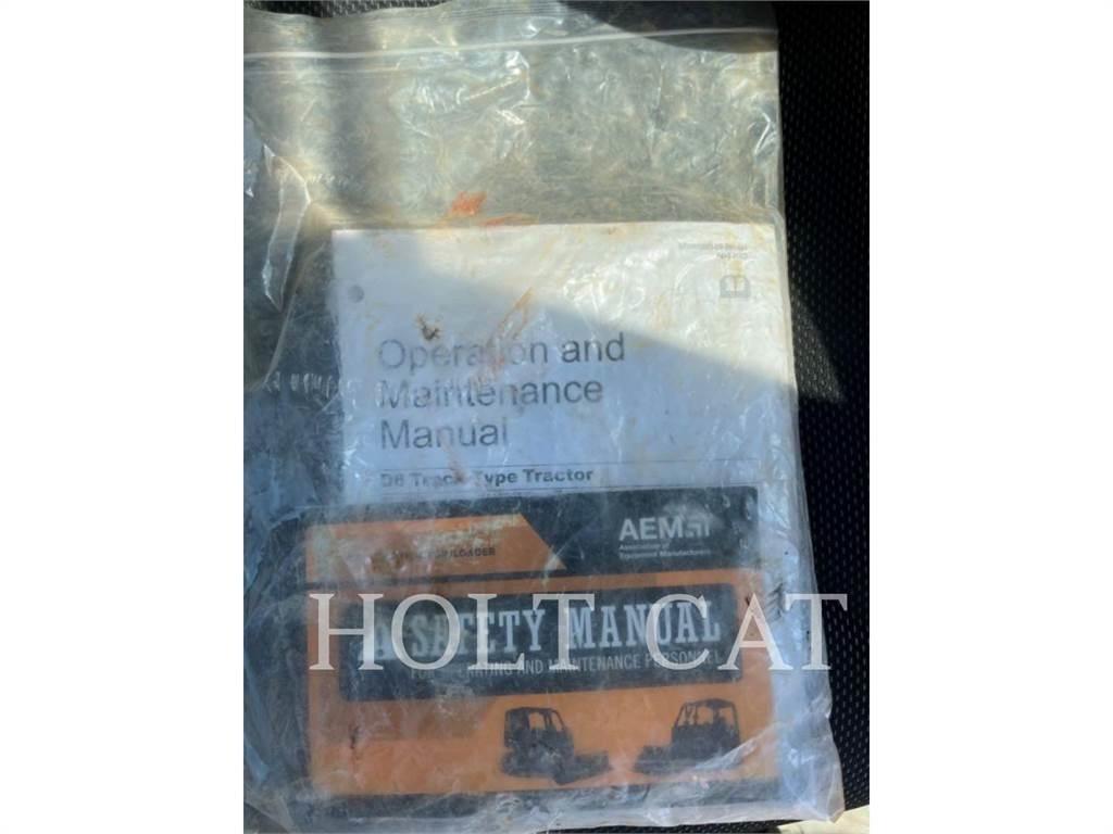 CAT D6 LGP بلدوزرات مجنزرة