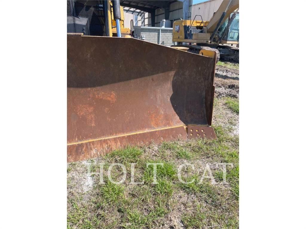 CAT D6 LGP بلدوزرات مجنزرة
