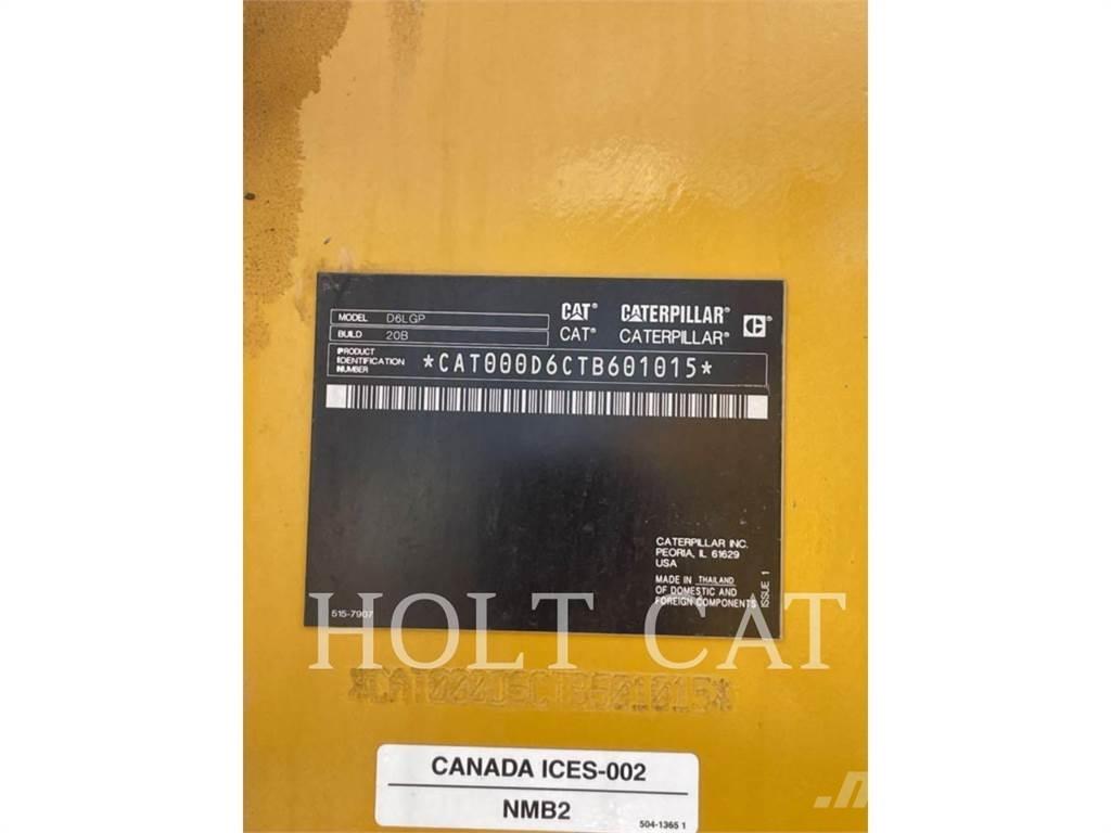 CAT D6 LGP بلدوزرات مجنزرة