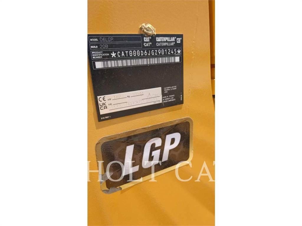 CAT D6 LGP بلدوزرات مجنزرة