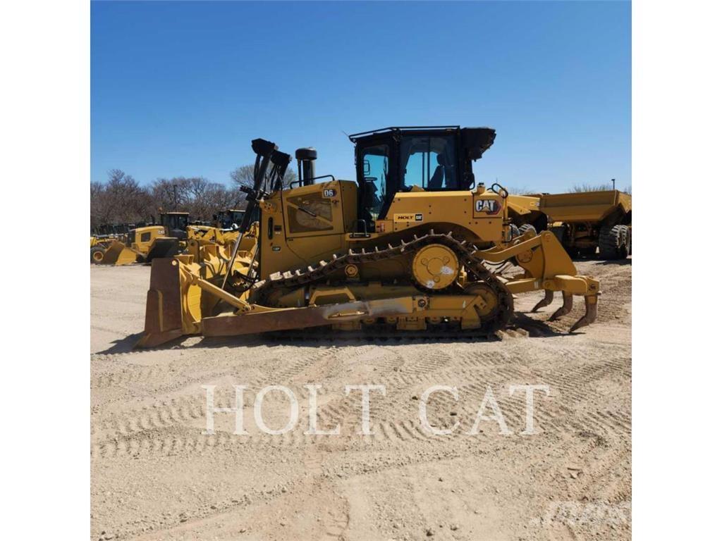 CAT D6 LGP بلدوزرات مجنزرة