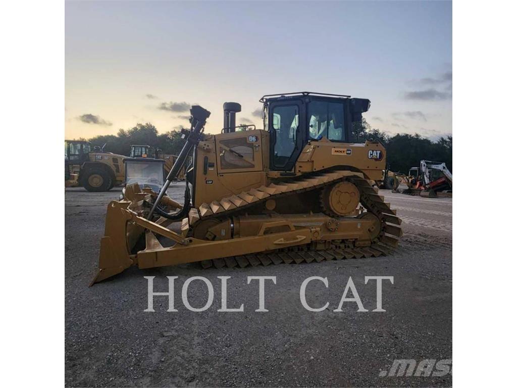 CAT D6 LGP بلدوزرات مجنزرة
