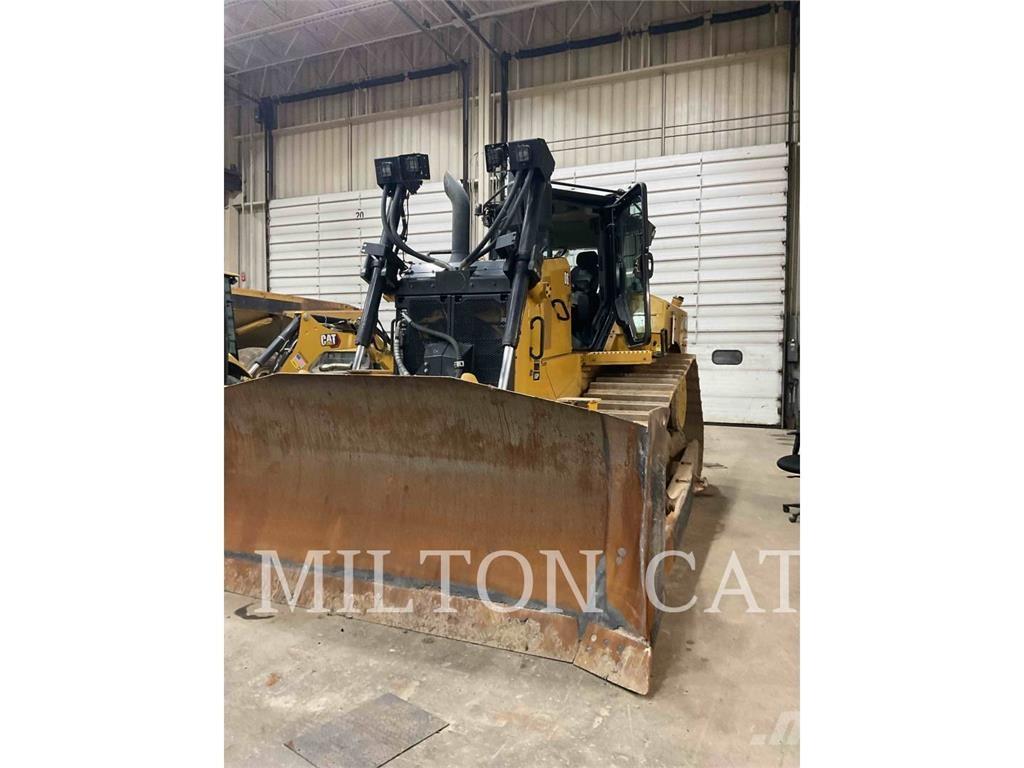CAT D6 LGP بلدوزرات مجنزرة
