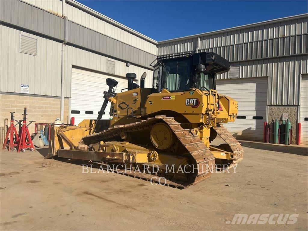 CAT D6 LGP بلدوزرات مجنزرة