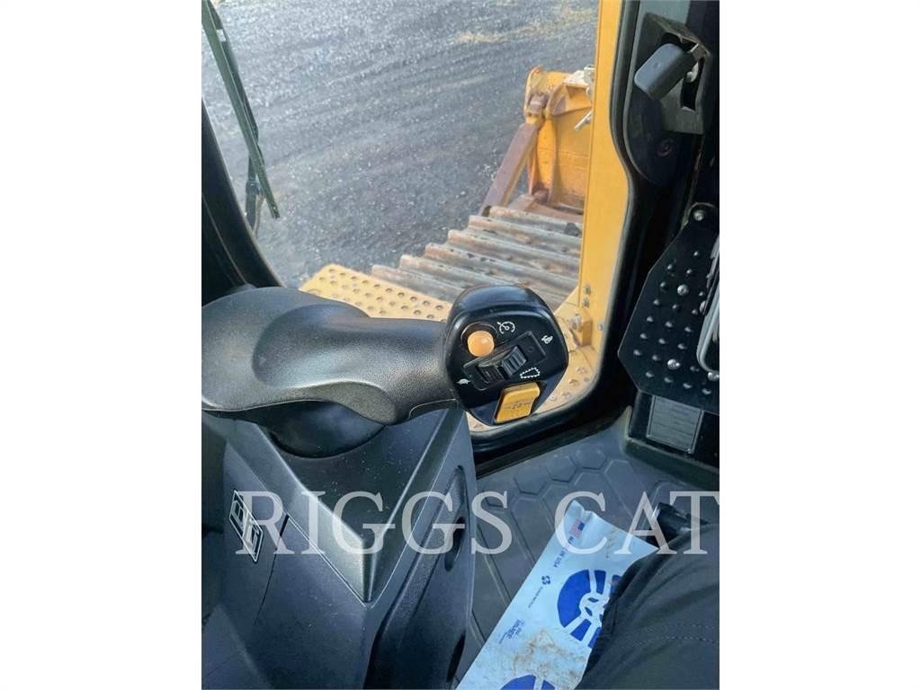 CAT D6 LGP AG بلدوزرات مجنزرة