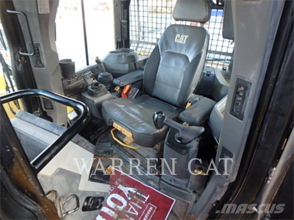 CAT D6 LGP PAT بلدوزرات مجنزرة