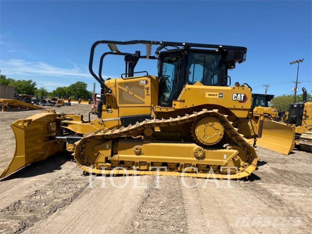 CAT D6 LGPVP بلدوزرات مجنزرة