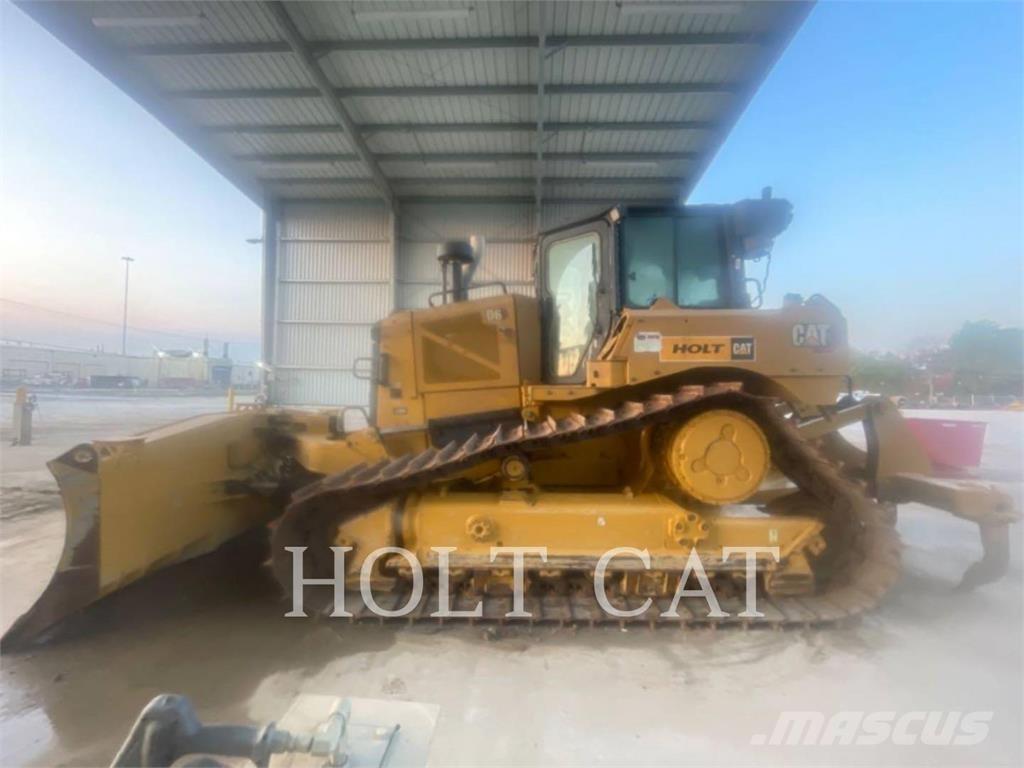 CAT D6 LGPVP3 بلدوزرات مجنزرة