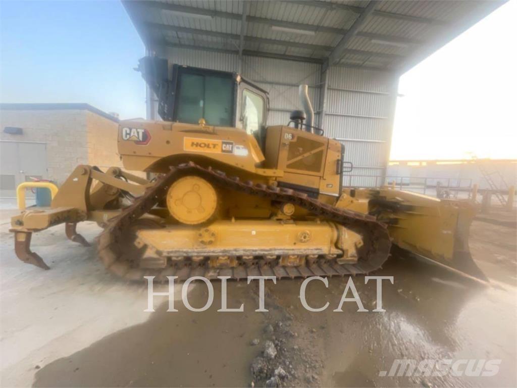 CAT D6 LGPVP3 بلدوزرات مجنزرة