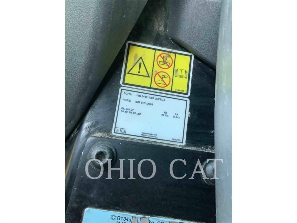 CAT D6 LGPVPAT بلدوزرات مجنزرة