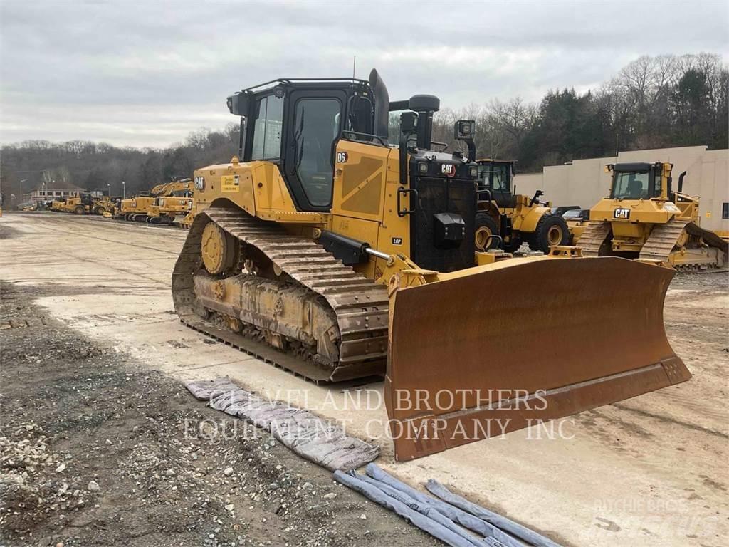 CAT D6 LGPWVP بلدوزرات مجنزرة