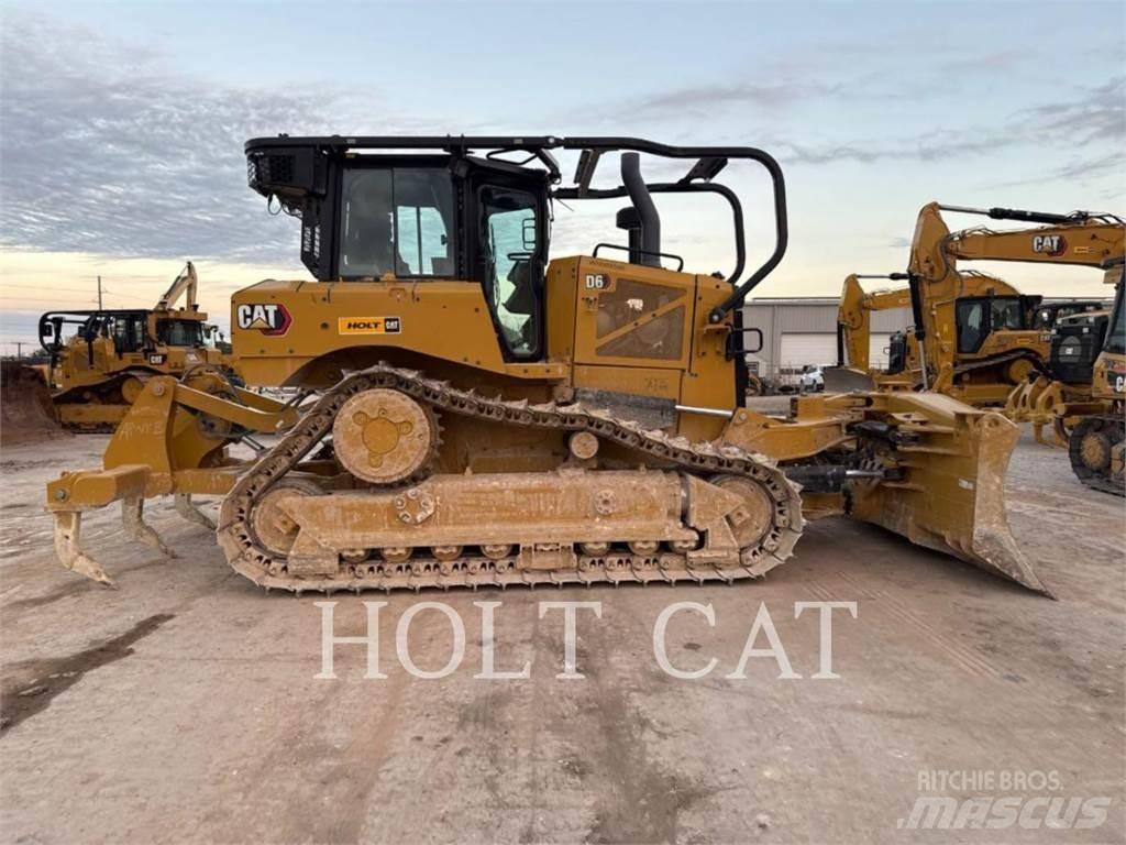 CAT D6 VP بلدوزرات مجنزرة