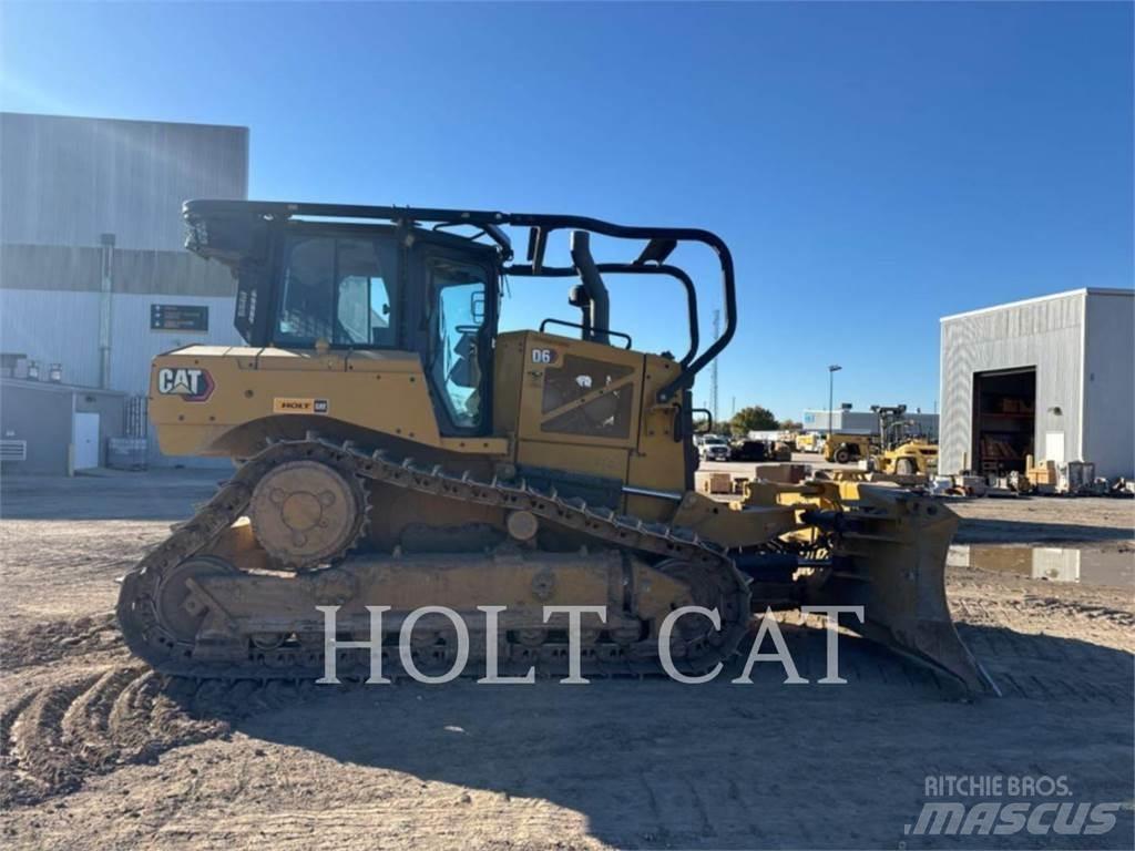 CAT D6 VP بلدوزرات مجنزرة