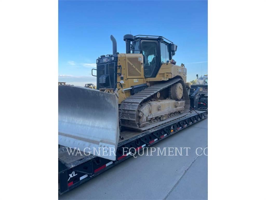 CAT D6 VP بلدوزرات مجنزرة