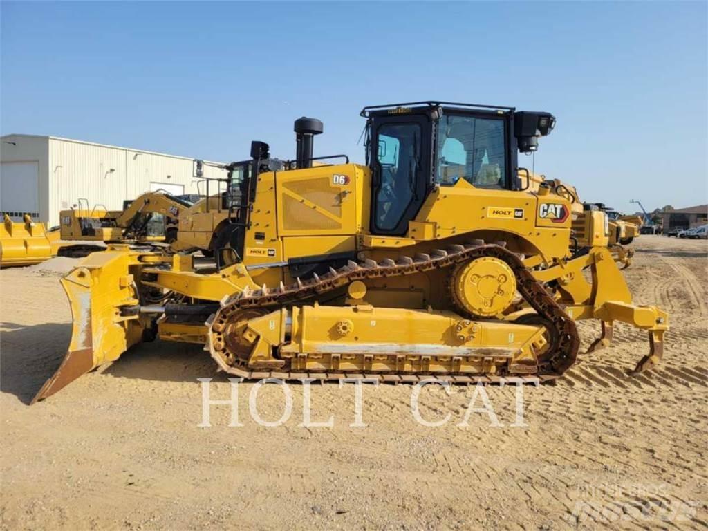 CAT D6 VP بلدوزرات مجنزرة