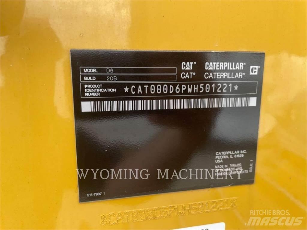 CAT D6 VP بلدوزرات مجنزرة