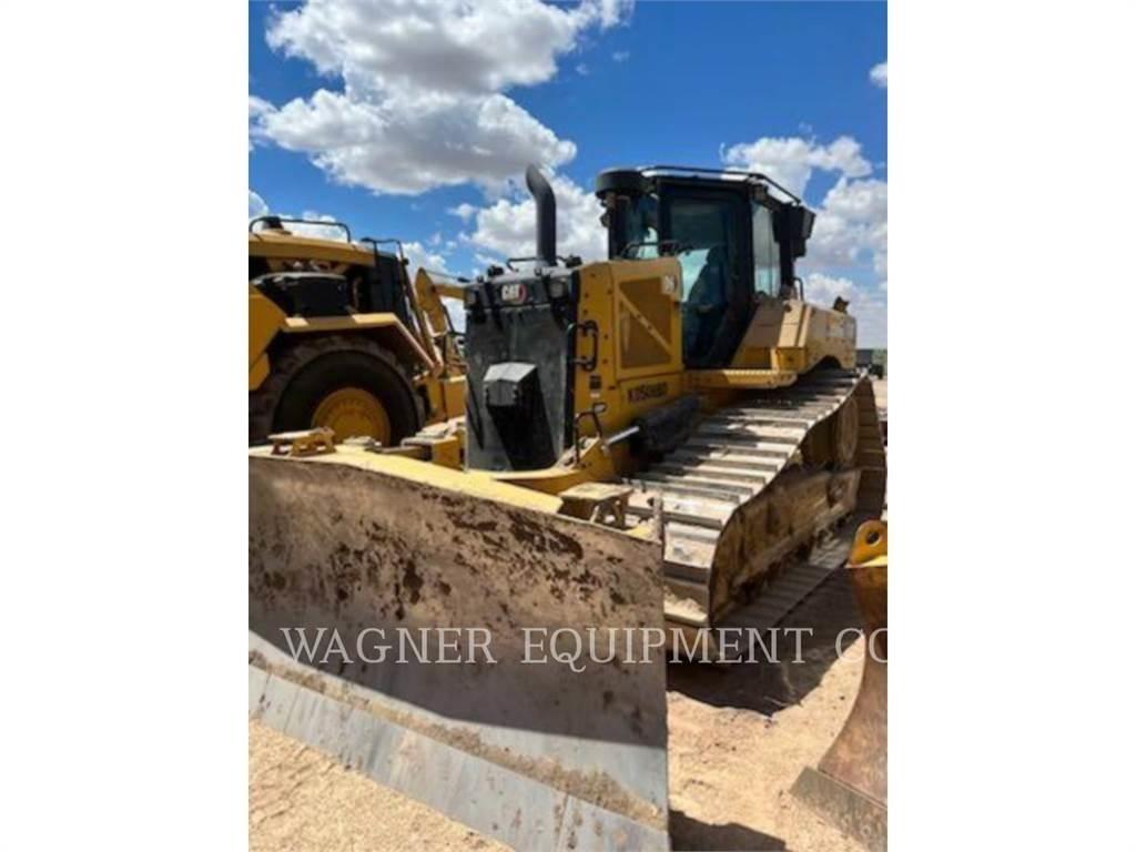 CAT D6 VP بلدوزرات مجنزرة