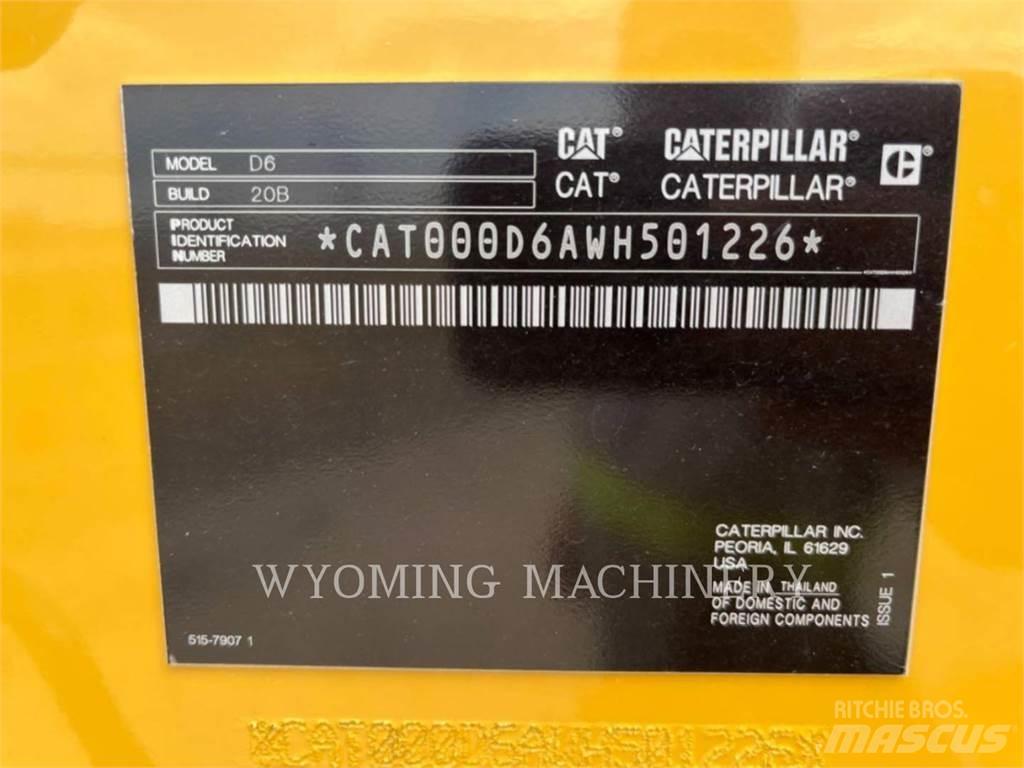 CAT D6 VP بلدوزرات مجنزرة
