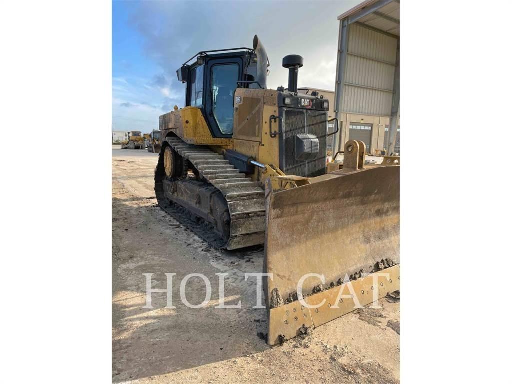 CAT D6 VP بلدوزرات مجنزرة