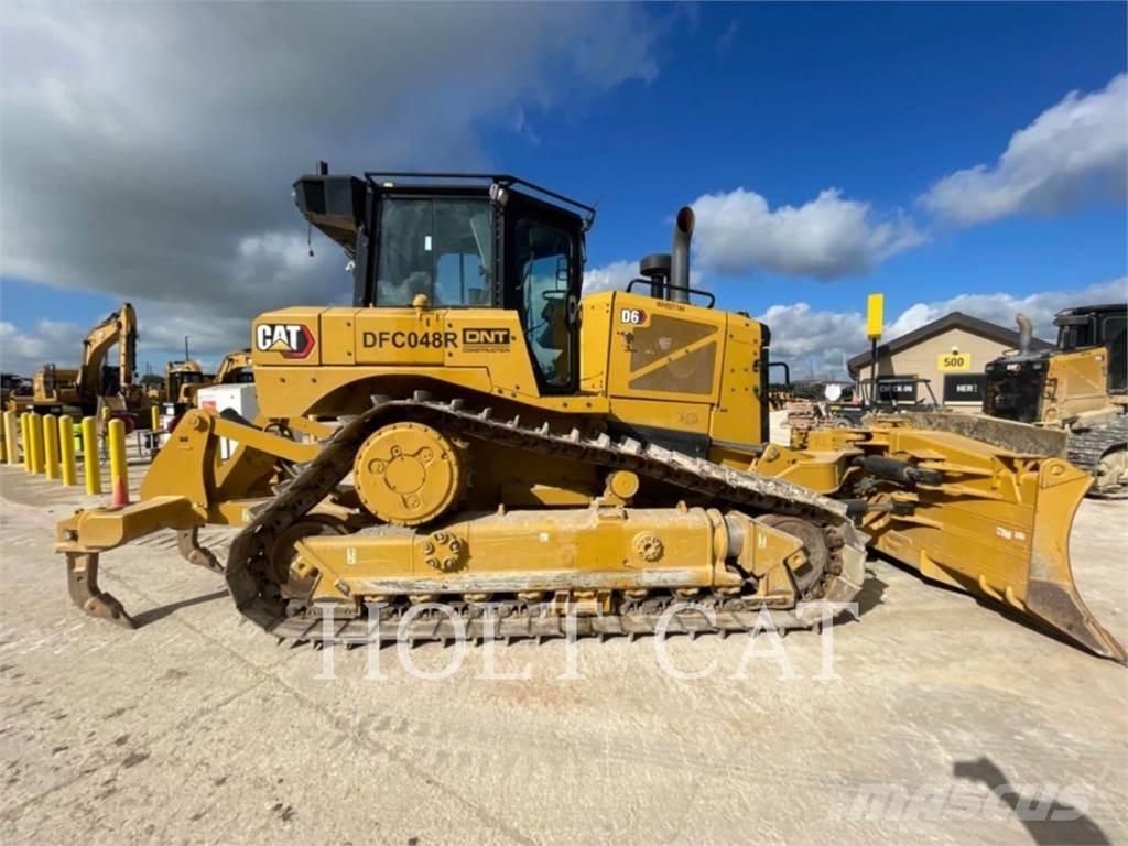 CAT D6 VP3 بلدوزرات مجنزرة