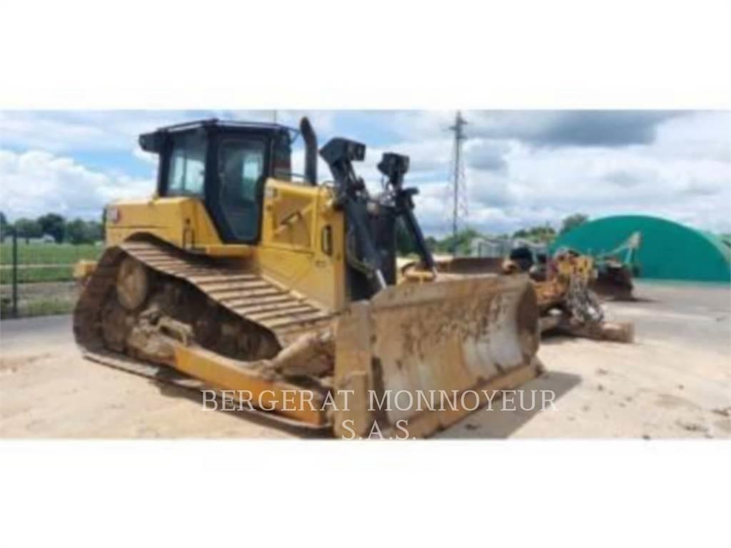 CAT D6 XE بلدوزرات مجنزرة