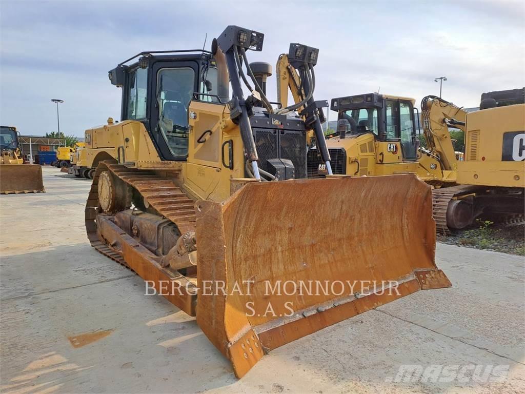 CAT D6 XE بلدوزرات مجنزرة
