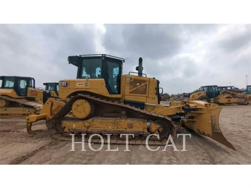 CAT D6 XELGPVP بلدوزرات مجنزرة