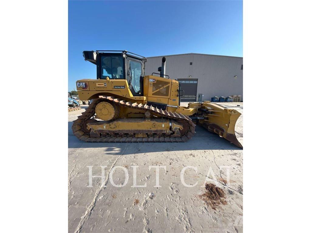 CAT D6 XELGPVP بلدوزرات مجنزرة