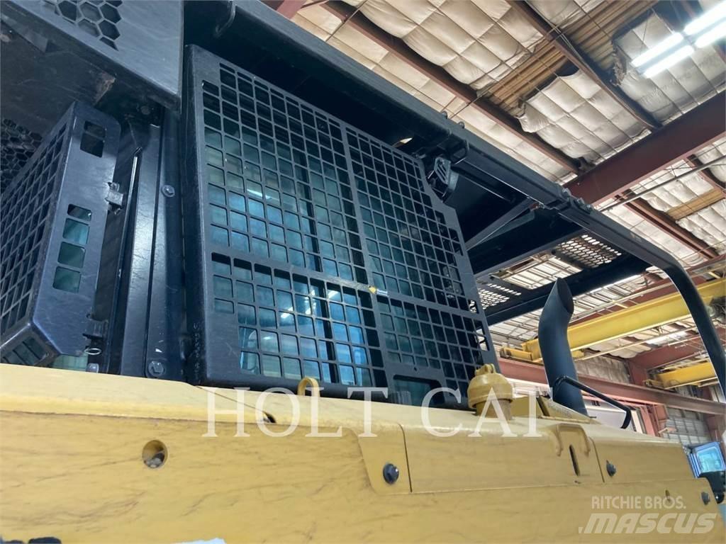 CAT D6 XEVP بلدوزرات مجنزرة
