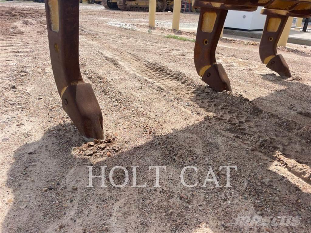CAT D6 XEVP بلدوزرات مجنزرة