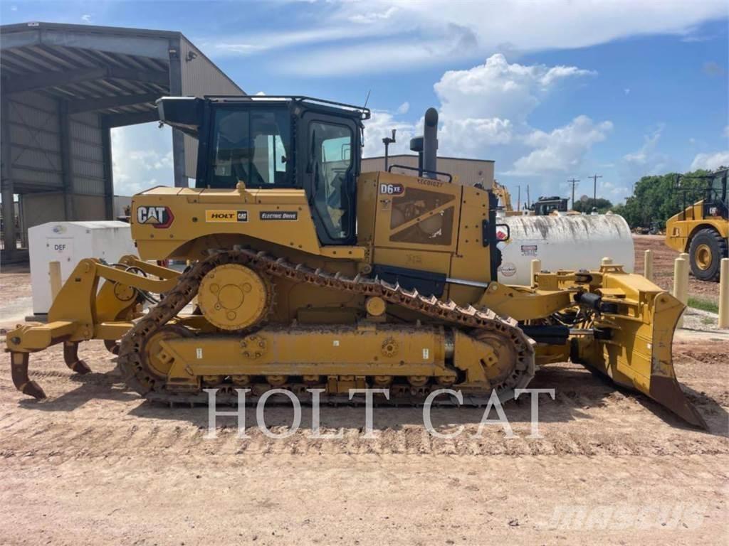 CAT D6 XEVP بلدوزرات مجنزرة