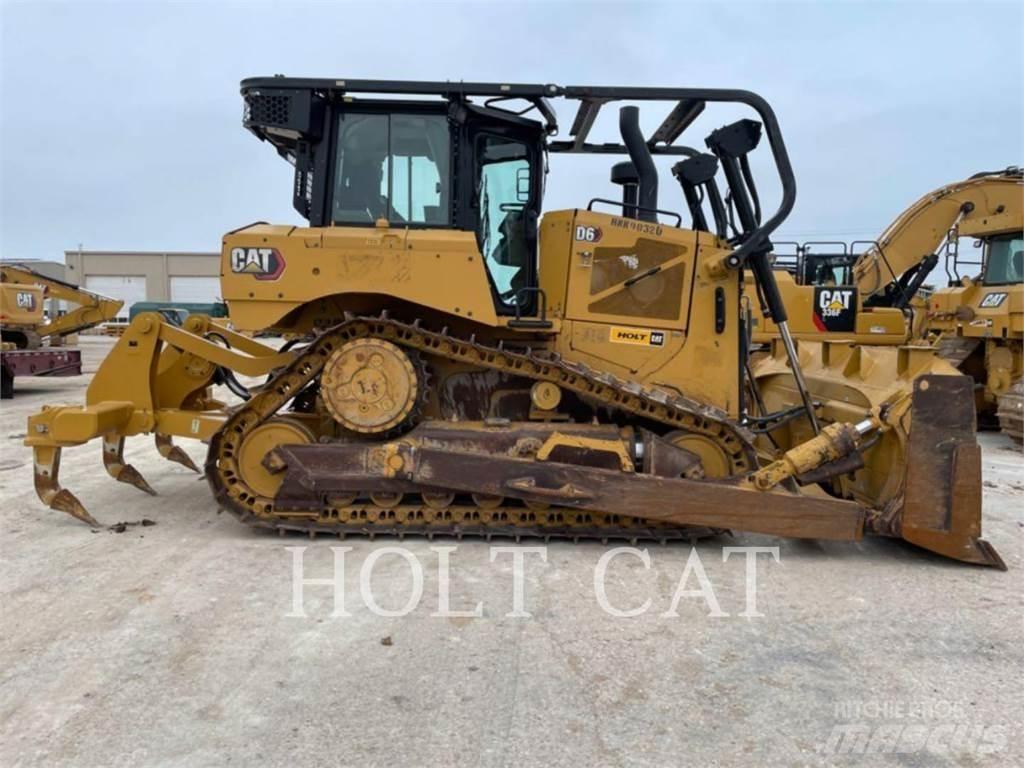 CAT D6 XL بلدوزرات مجنزرة
