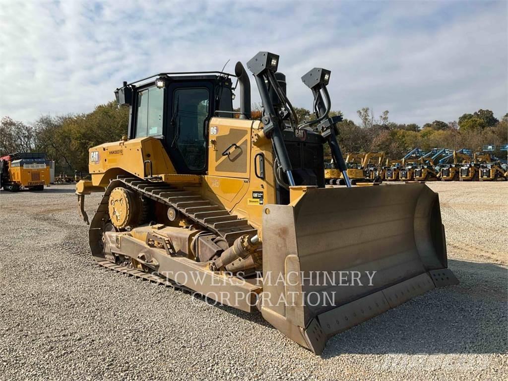 CAT D6 XL بلدوزرات مجنزرة
