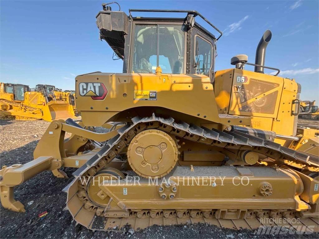 CAT D6 XL VP بلدوزرات مجنزرة