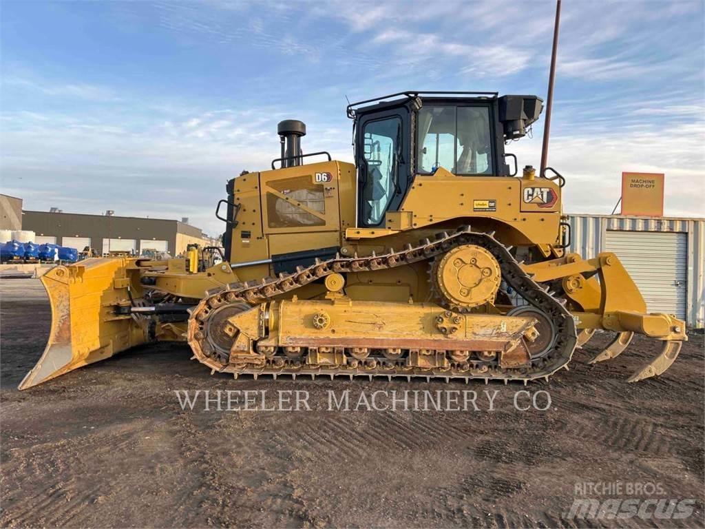 CAT D6 XL VP بلدوزرات مجنزرة