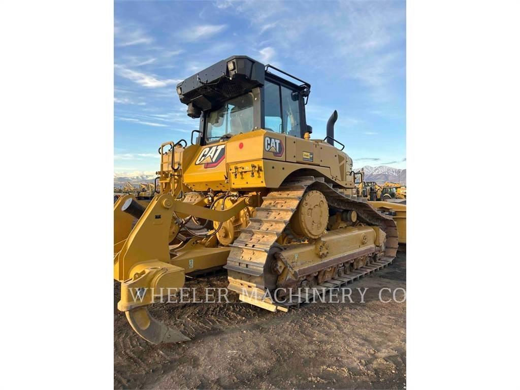 CAT D6 XL VP بلدوزرات مجنزرة